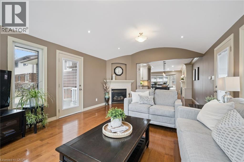 8 Goldfinch Street, Elmira, Ontario  N3B 1T3 - Photo 16 - 40810669