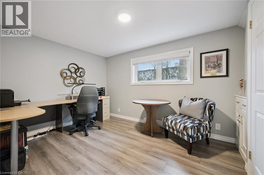 8 Goldfinch Street, Elmira, Ontario  N3B 1T3 - Photo 25 - 40810669