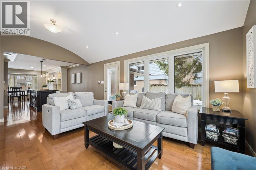 8 Goldfinch Street, Elmira, Ontario  N3B 1T3 - Photo 15 - 40810669