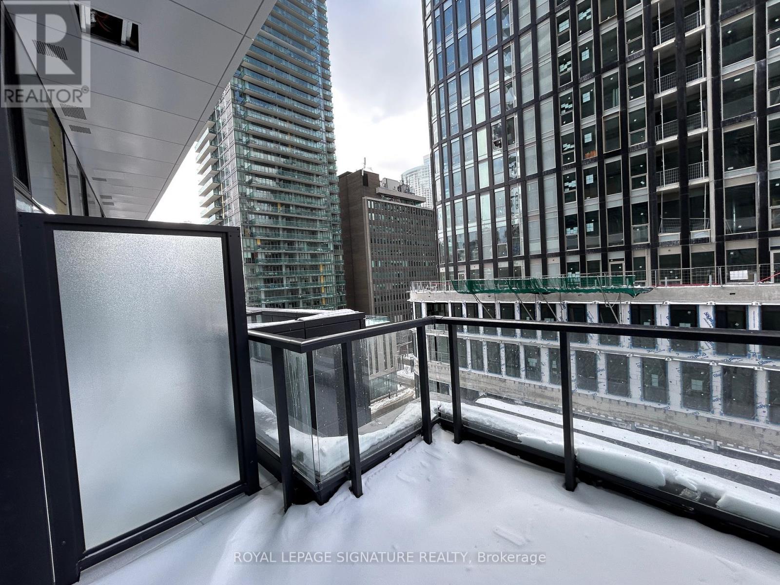 702 - 89 Church Street, Toronto (Church-Yonge Corridor), Ontario  M5C 2G3 - Photo 13 - C12874658