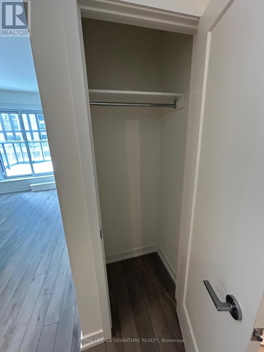 702 - 89 Church Street, Toronto (Church-Yonge Corridor), Ontario  M5C 2G3 - Photo 4 - C12874658