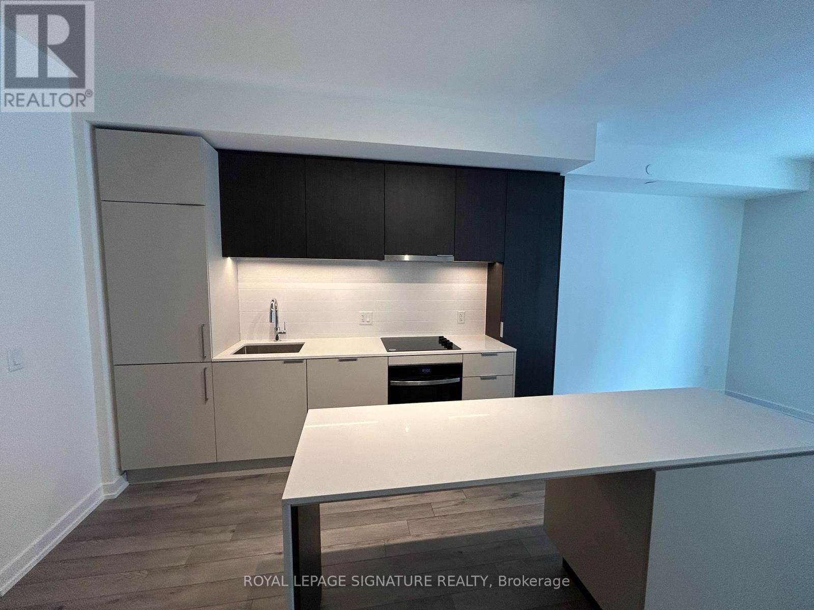 702 - 89 Church Street, Toronto (Church-Yonge Corridor), Ontario  M5C 2G3 - Photo 7 - C12874658