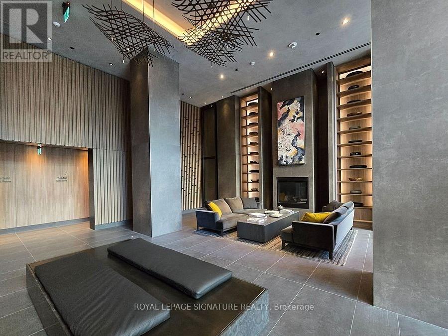 4002 - 55 Charles Street E, Toronto, Ontario  M4Y 0J1 - Photo 2 - C12874686