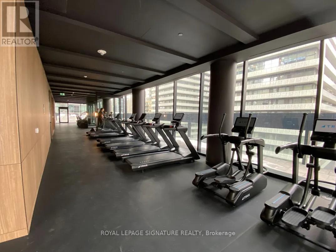 4002 - 55 Charles Street E, Toronto, Ontario  M4Y 0J1 - Photo 8 - C12874686