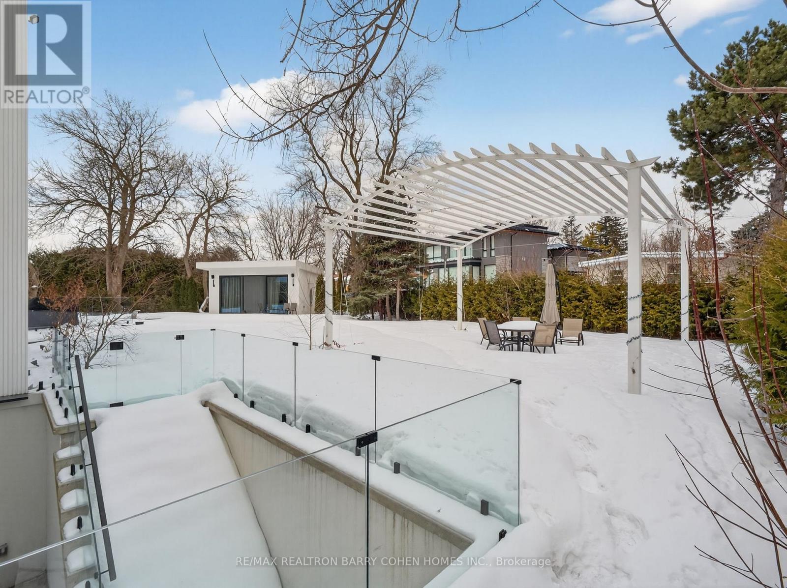 8 Cadmus Road, Toronto, Ontario  M2M 2M4 - Photo 41 - C12874746