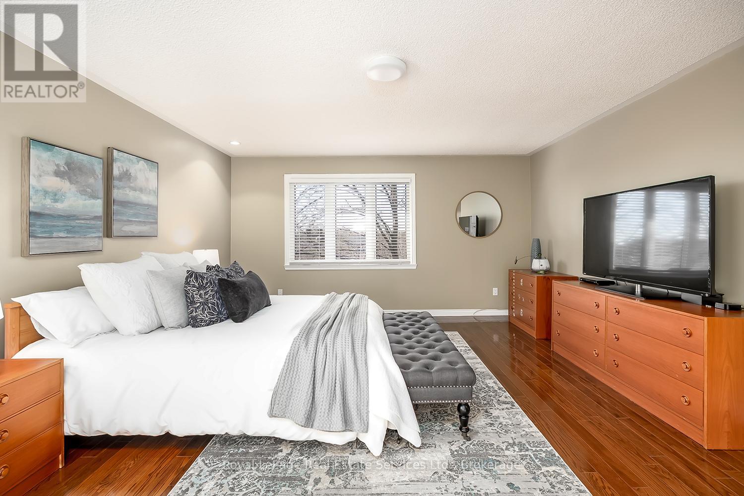 1274 Hilton Lane, Oakville, Ontario  L6M 2V2 - Photo 26 - W12871092