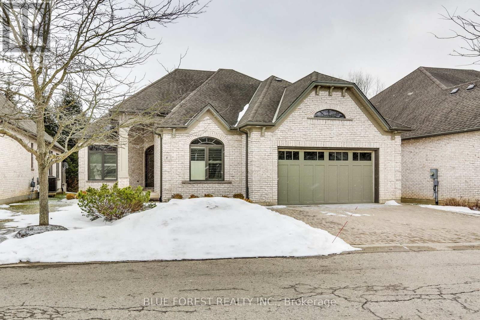 6 - 2014 VALLEYRUN BOULEVARD S, London North, Ontario