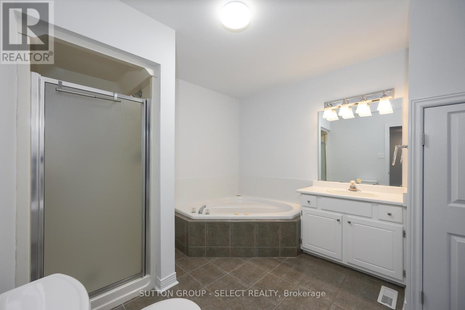 2 - 189 Homestead Crescent, London North, Ontario  N6C 2J4 - Photo 19 - X12874744