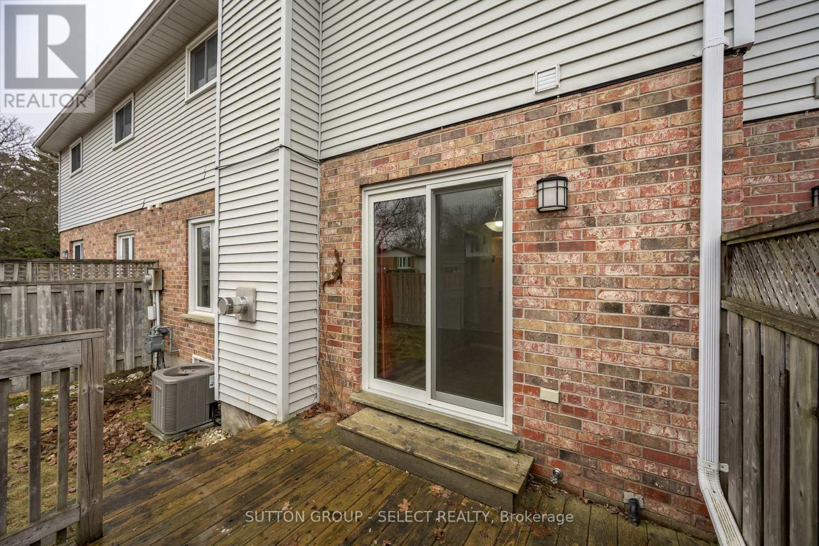 2 - 189 Homestead Crescent, London North, Ontario  N6C 2J4 - Photo 37 - X12874744