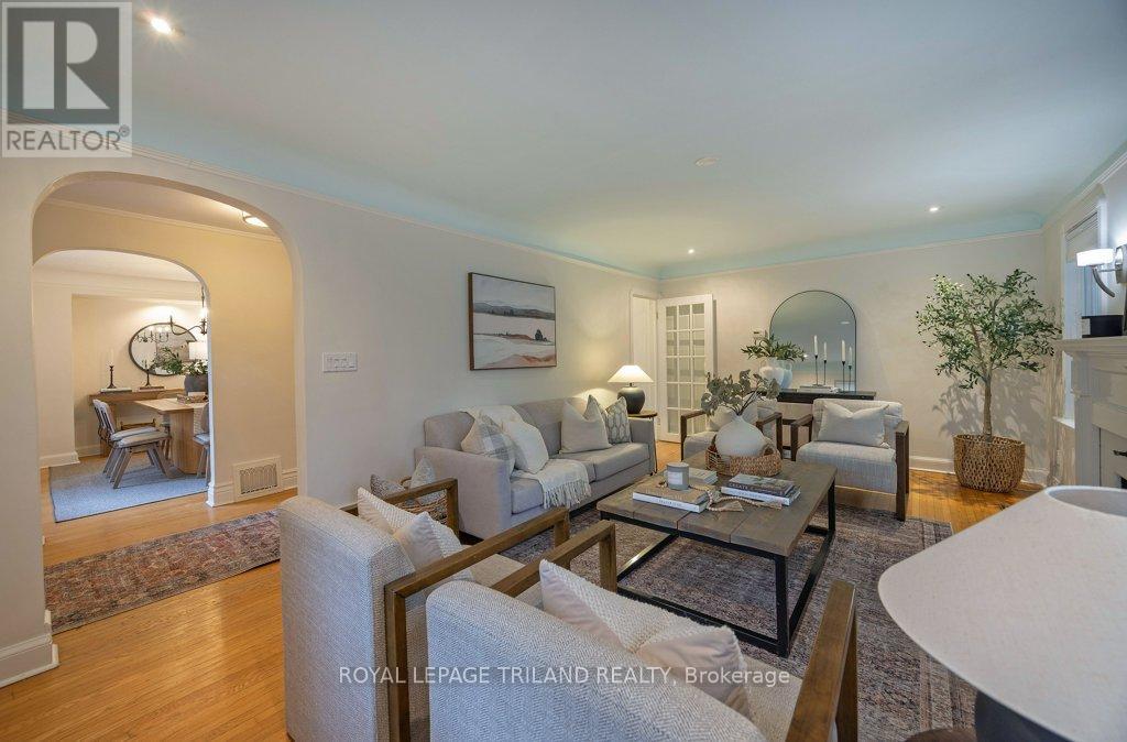 Photo 8 of 50 for 96 Base Line Road E