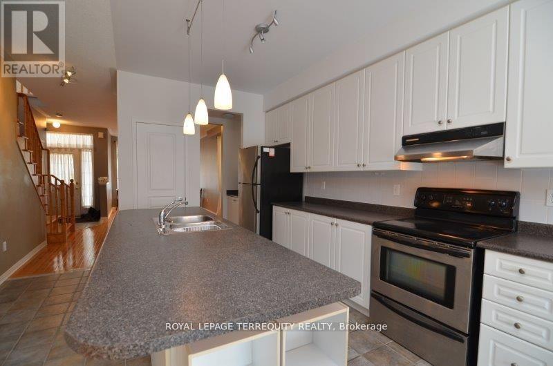 5 Wilcliff Court, Markham (Greensborough), Ontario  L6E 2E5 - Photo 10 - N12874630