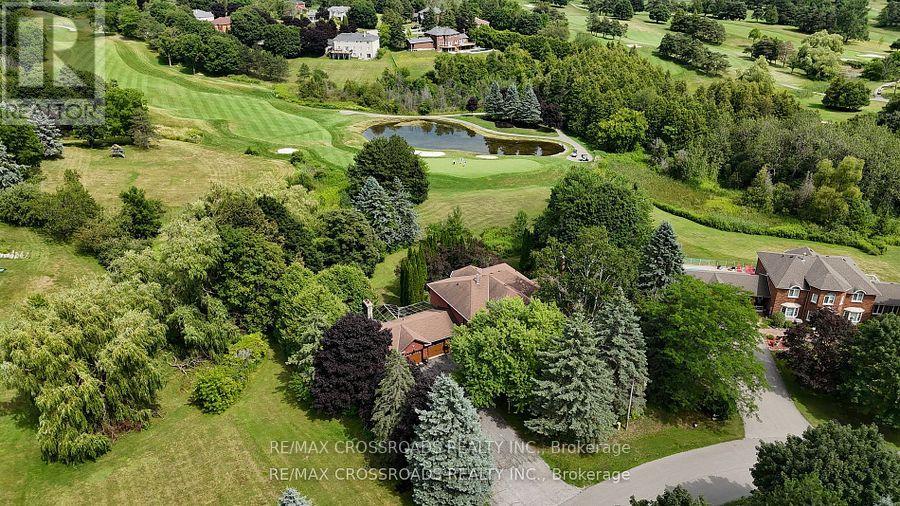 18 Hill Top Trail E, Whitchurch-Stouffville, Ontario  L4A 7X4 - Photo 3 - N12874642