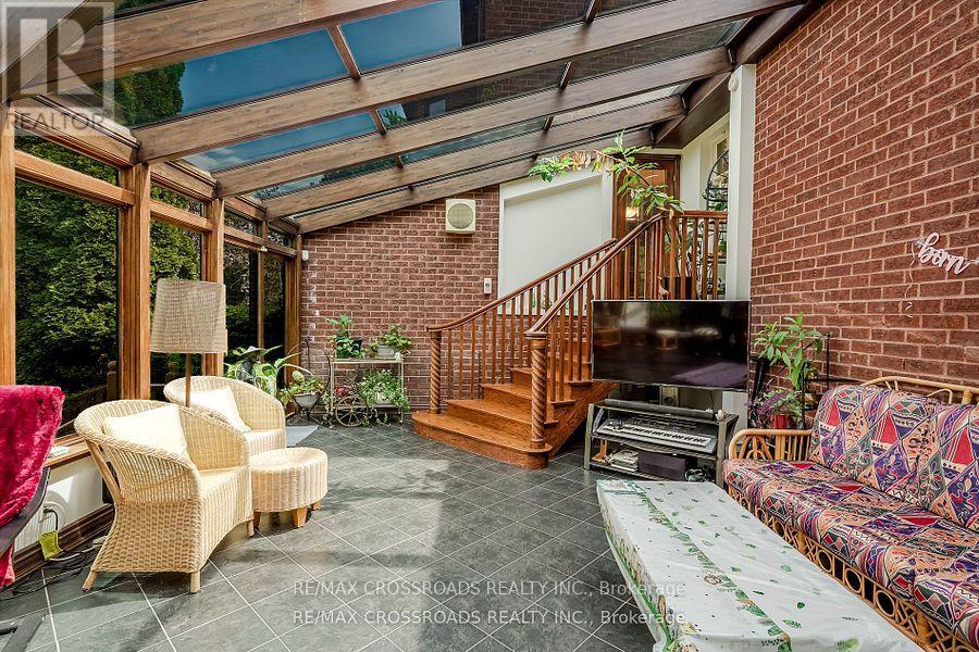 18 Hill Top Trail E, Whitchurch-Stouffville, Ontario  L4A 7X4 - Photo 36 - N12874642