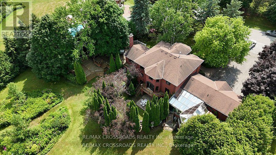 18 Hill Top Trail E, Whitchurch-Stouffville, Ontario  L4A 7X4 - Photo 5 - N12874642