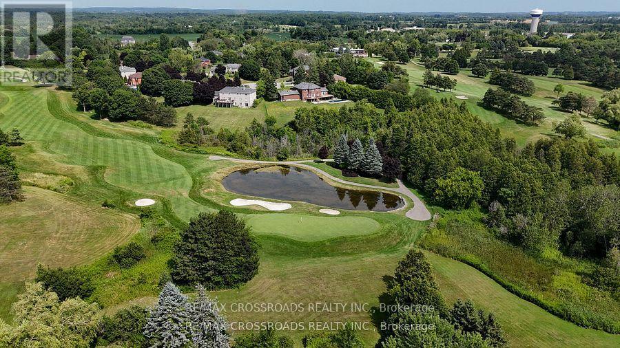 18 Hill Top Trail E, Whitchurch-Stouffville, Ontario  L4A 7X4 - Photo 7 - N12874642