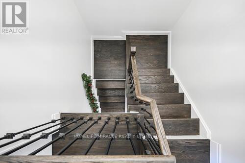 190 Deepsprings Crescent, Vaughan, Ontario  L6A 3L3 - Photo 23 - N12874752