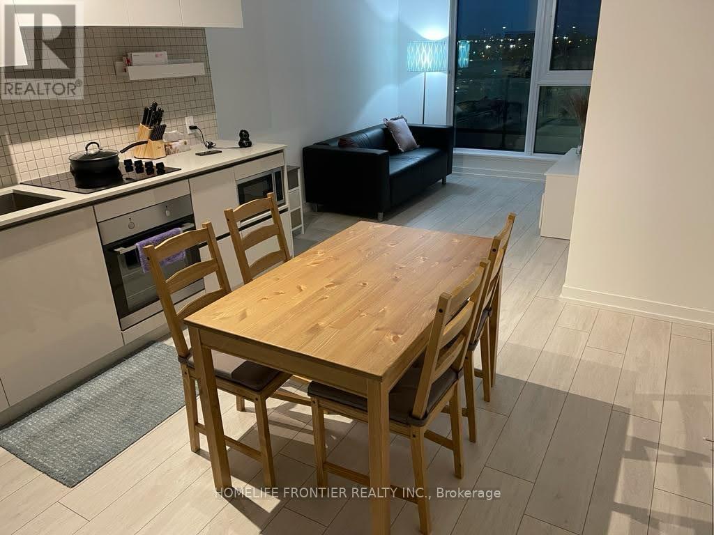 309 - 950 Portage Parkway, Vaughan, Ontario  L4K 0J7 - Photo 5 - N12874762