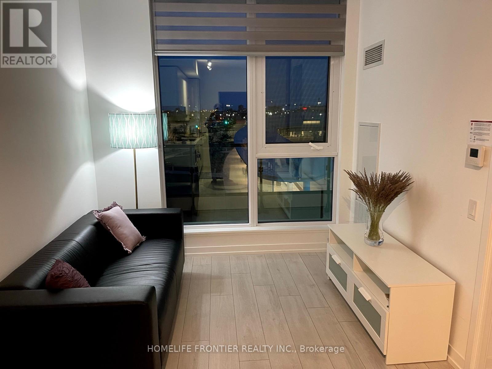 309 - 950 Portage Parkway, Vaughan, Ontario  L4K 0J7 - Photo 7 - N12874762