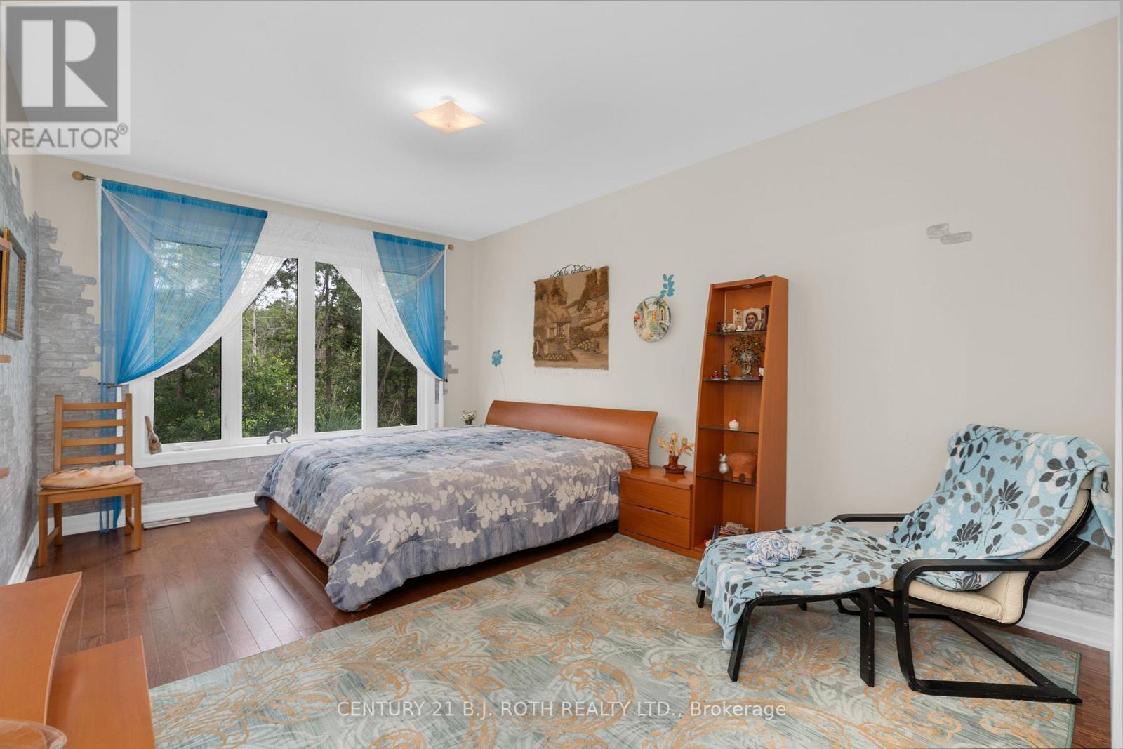 107 Allegra Drive, Wasaga Beach, Ontario  L9Z 0H5 - Photo 16 - S12874792