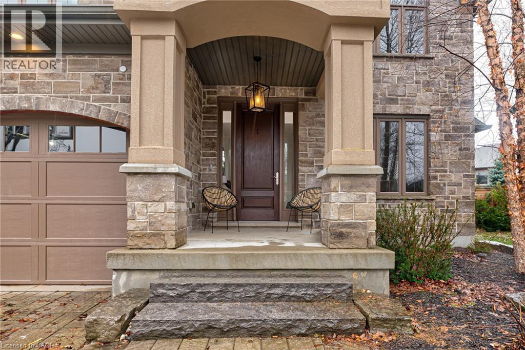 819 Copper Ridge Drive, Waterloo, Ontario  N2K 0B5 - Photo 4 - 40811301