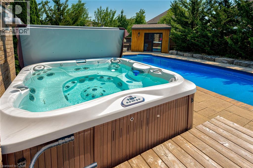 819 Copper Ridge Drive, Waterloo, Ontario  N2K 0B5 - Photo 41 - 40811301