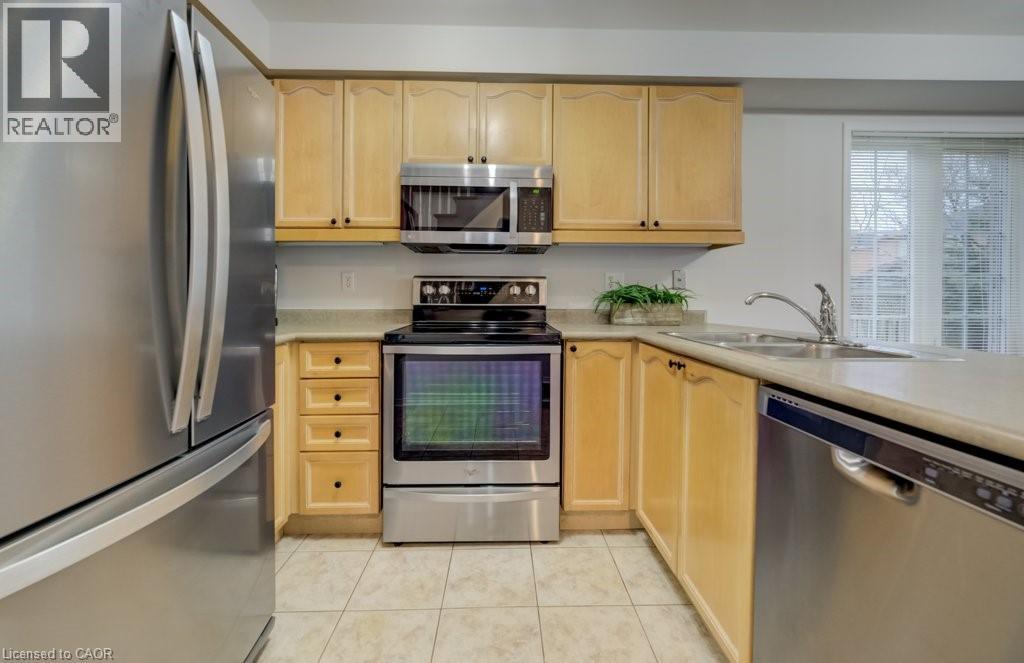 2058 Glenhampton Road, Oakville, Ontario  L6M 3T9 - Photo 11 - 40810713