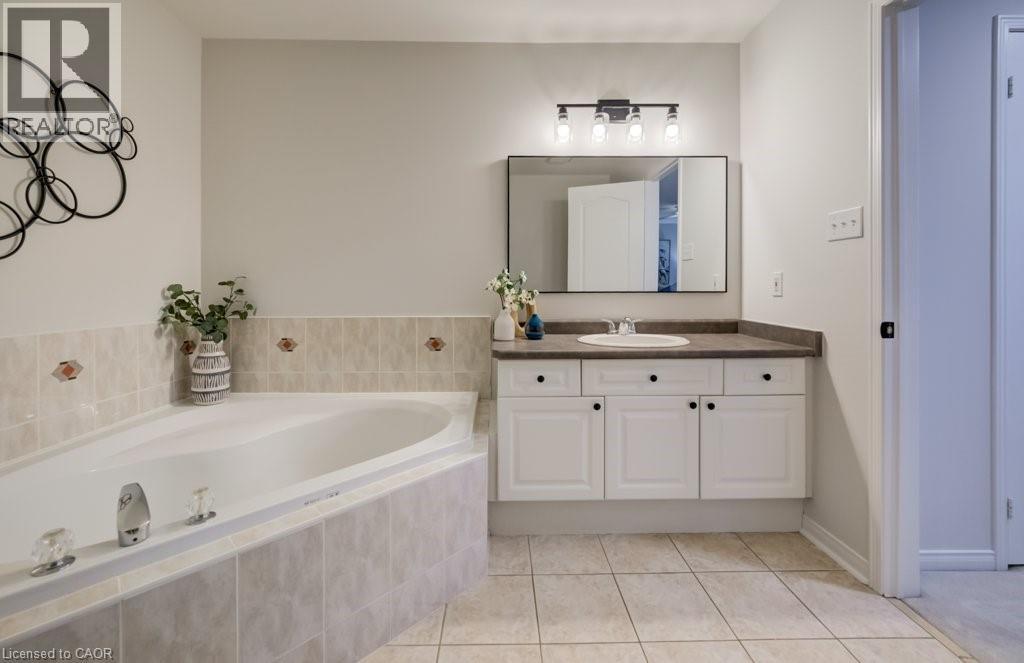 2058 Glenhampton Road, Oakville, Ontario  L6M 3T9 - Photo 26 - 40810713