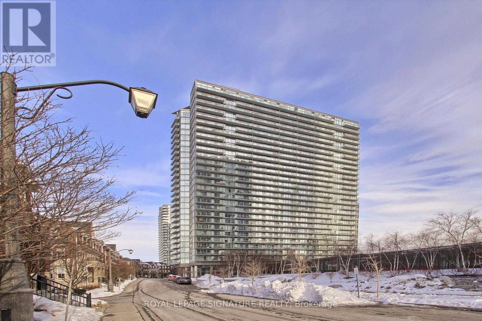 1511 - 103 The Queensway, Toronto (High Park-Swansea), Ontario  M6S 5B4 - Photo 2 - W12874634