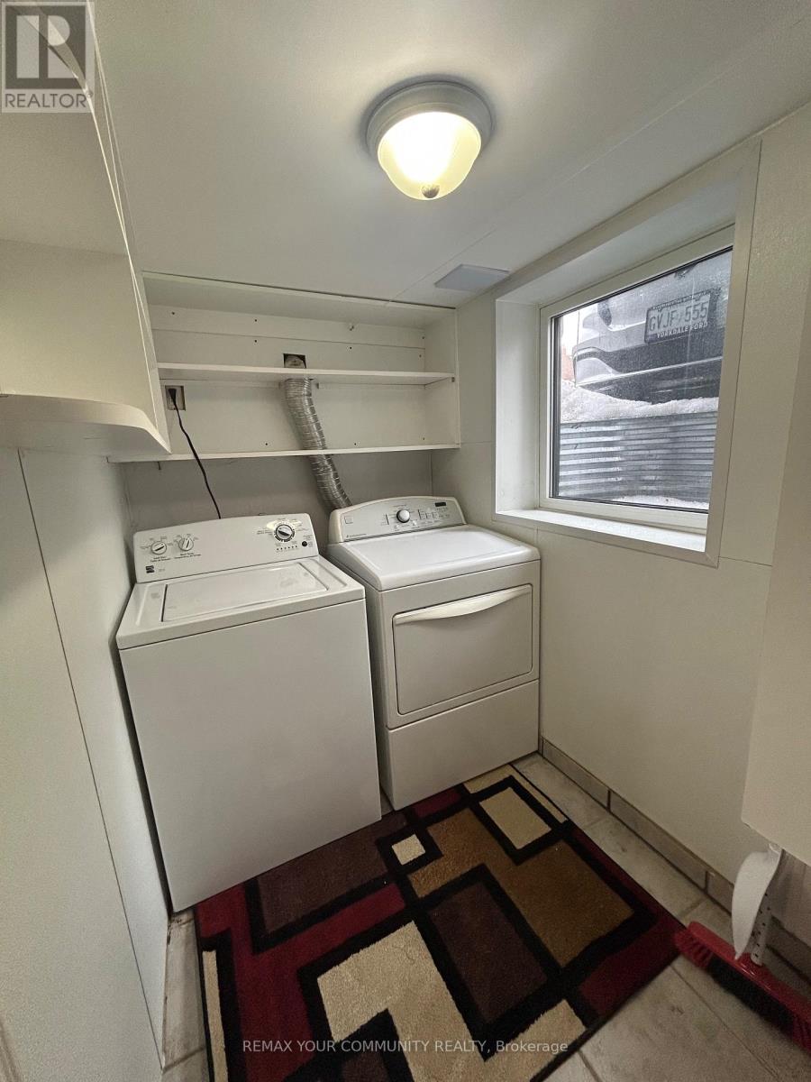 Bsmt - 152 Silverthorn Avenue, Toronto, Ontario  M6N 3K3 - Photo 13 - W12874640