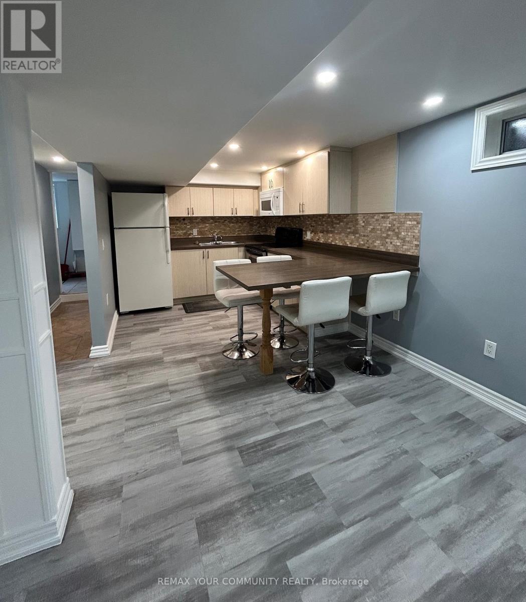 Bsmt - 152 Silverthorn Avenue, Toronto, Ontario  M6N 3K3 - Photo 8 - W12874640