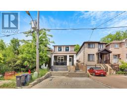 8 FAIRGLEN CRESCENT, Toronto, Ontario