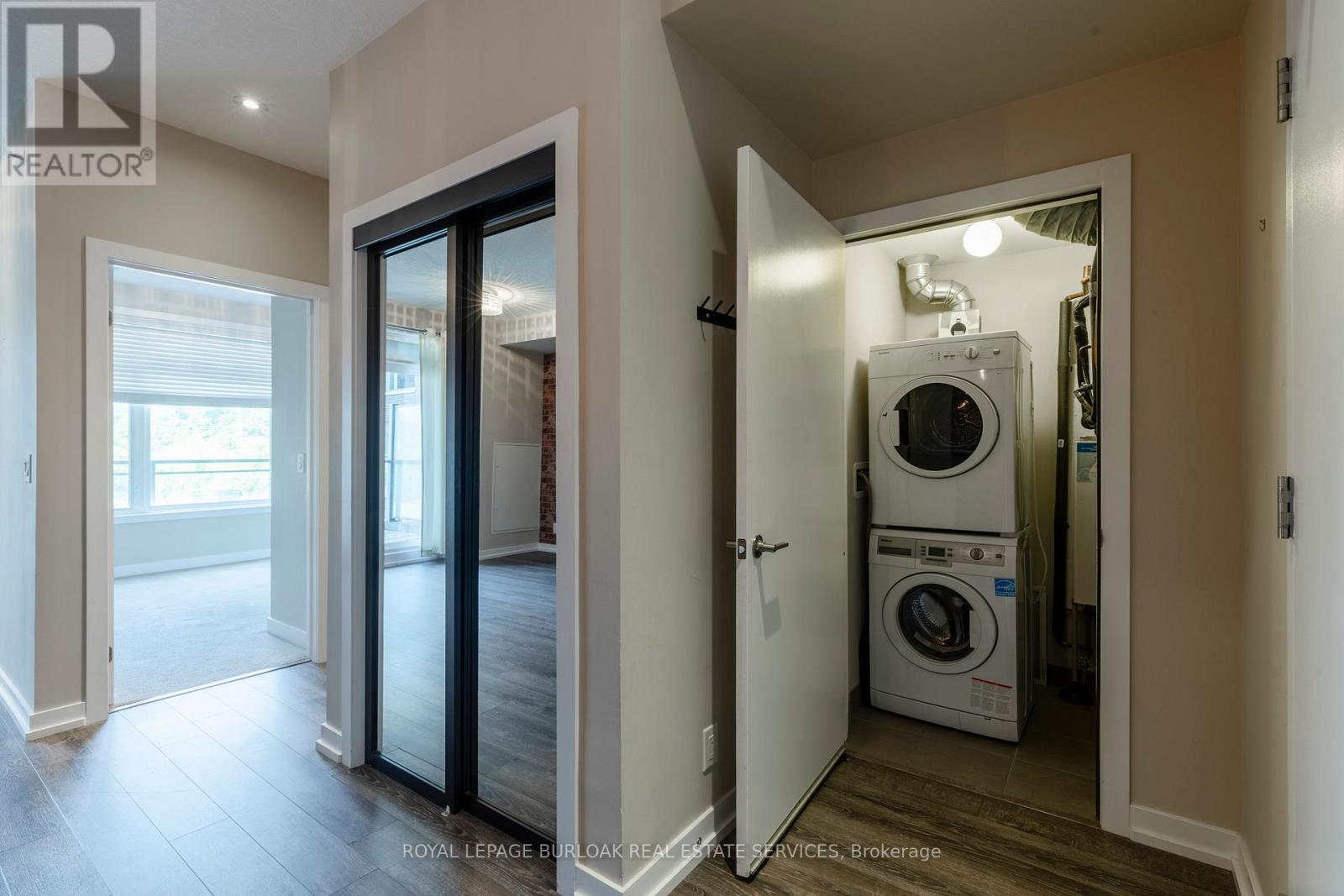 224 - 457 Plains Road E, Burlington, Ontario  L7T 2E2 - Photo 6 - W12874724