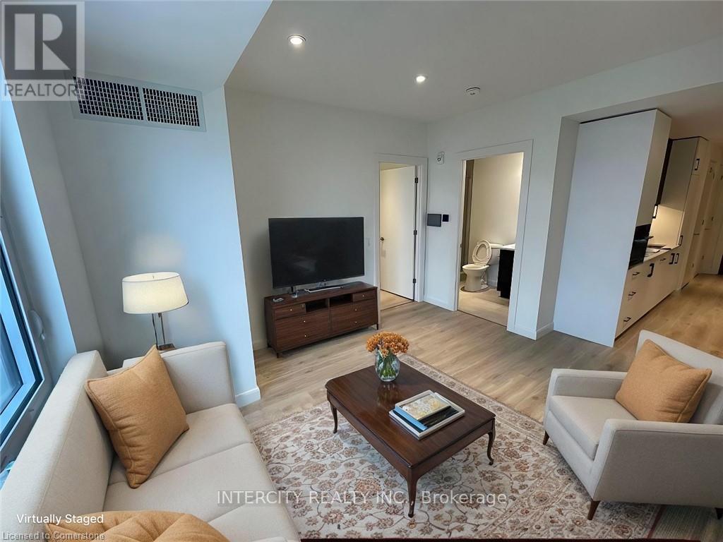 1404 - 741 King Street W, Kitchener, Ontario  N2G 0E9 - Photo 7 - X12874644