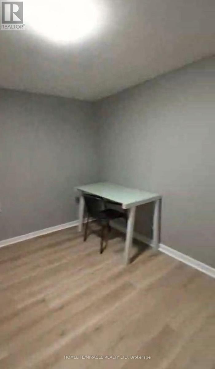 454 Rankin Avenue, Windsor, Ontario  N9B 2R7 - Photo 3 - X12874684