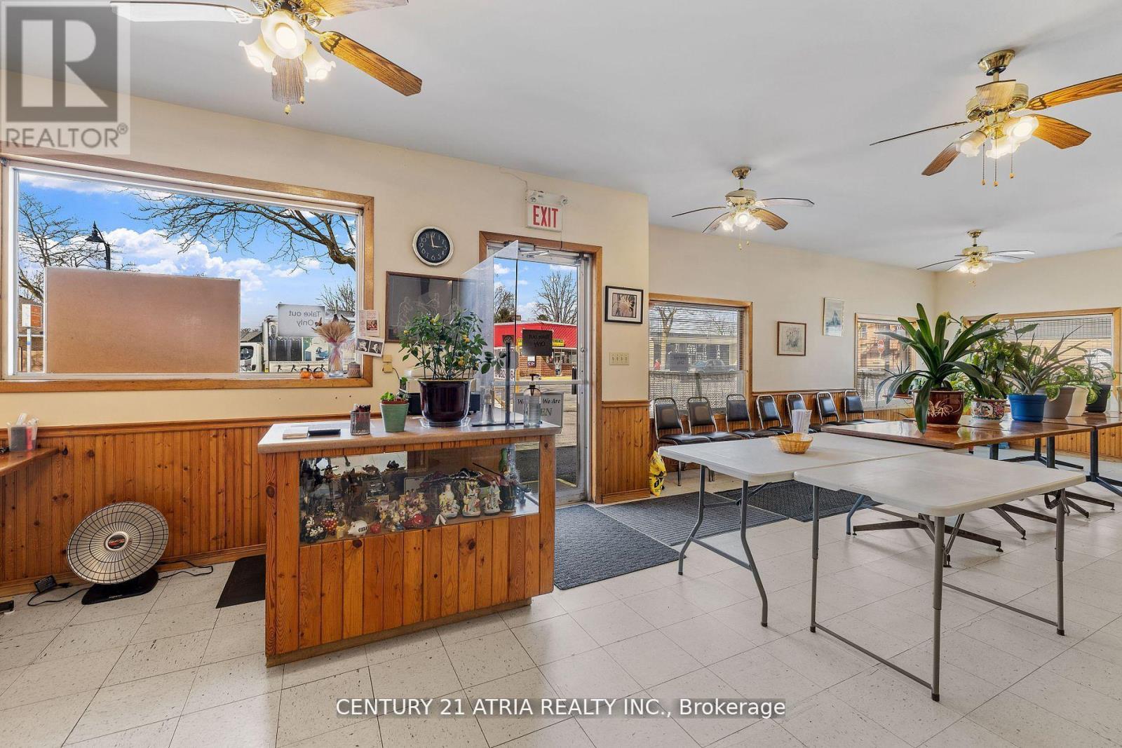 81 London Road, Chatham-Kent (Thamesville), Ontario  N0P 2K0 - Photo 5 - X12874714