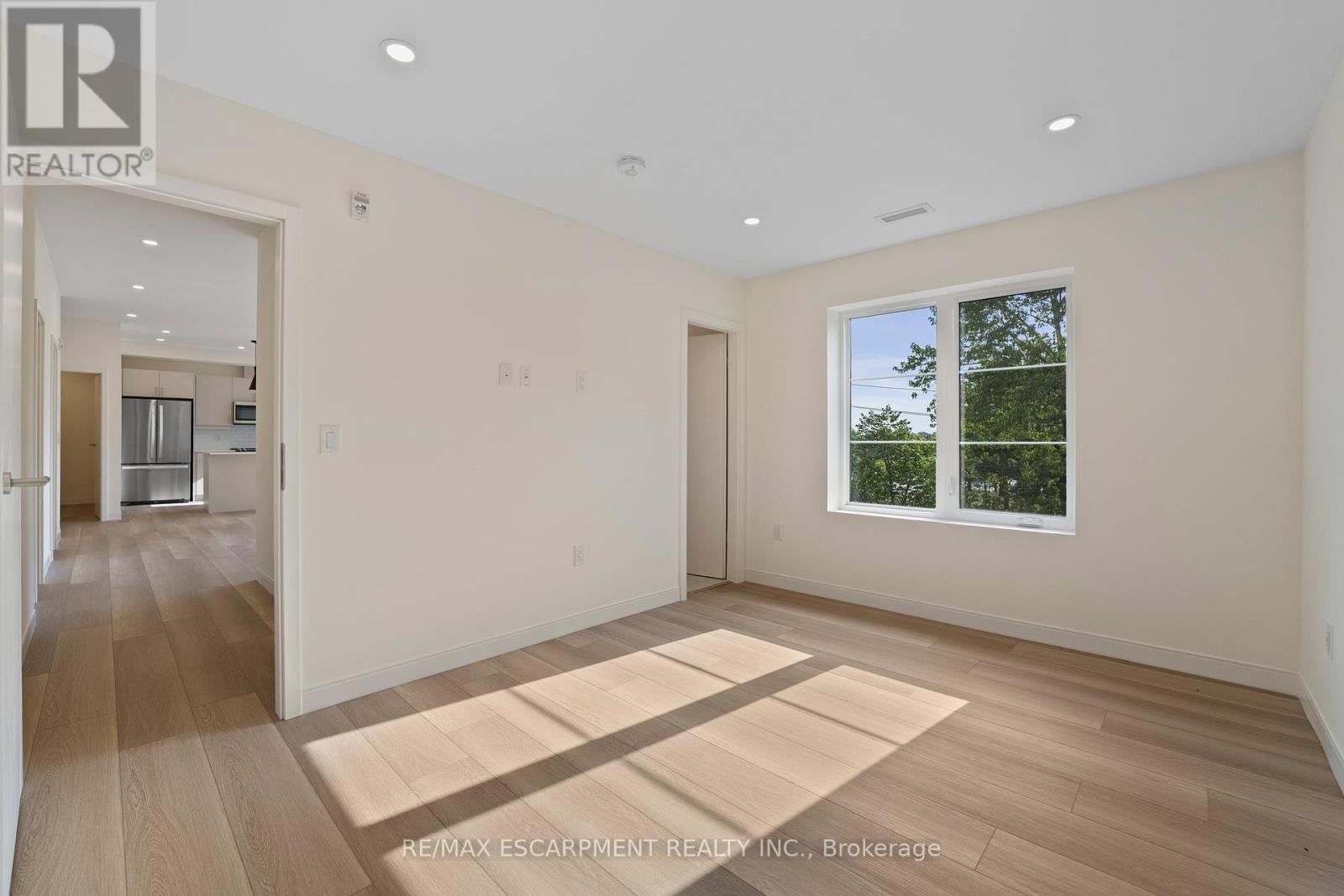 309 - 123 Lincoln Street, Welland (Broadway), Ontario  L3C 6P8 - Photo 17 - X12874716