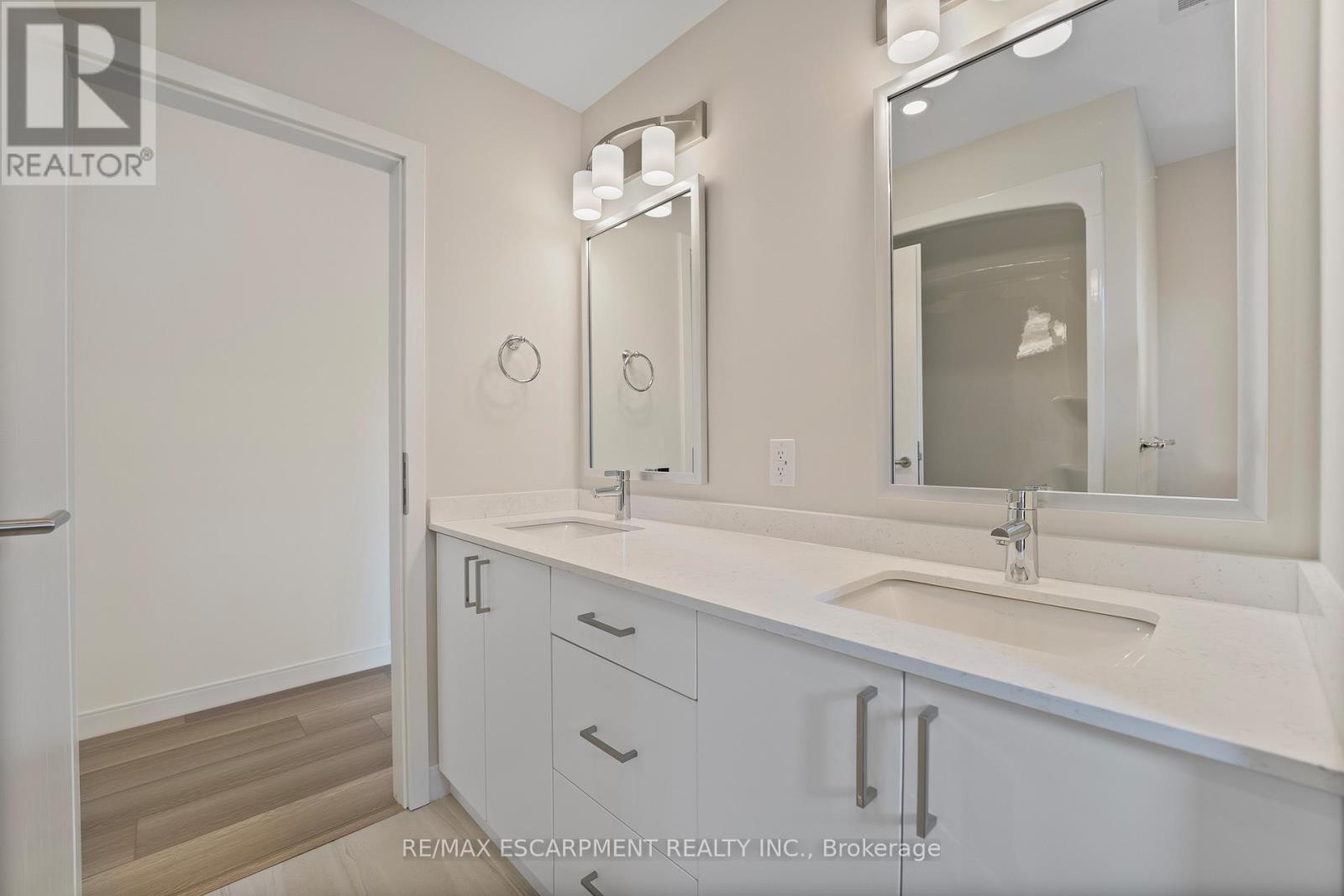 309 - 123 Lincoln Street, Welland (Broadway), Ontario  L3C 6P8 - Photo 20 - X12874716