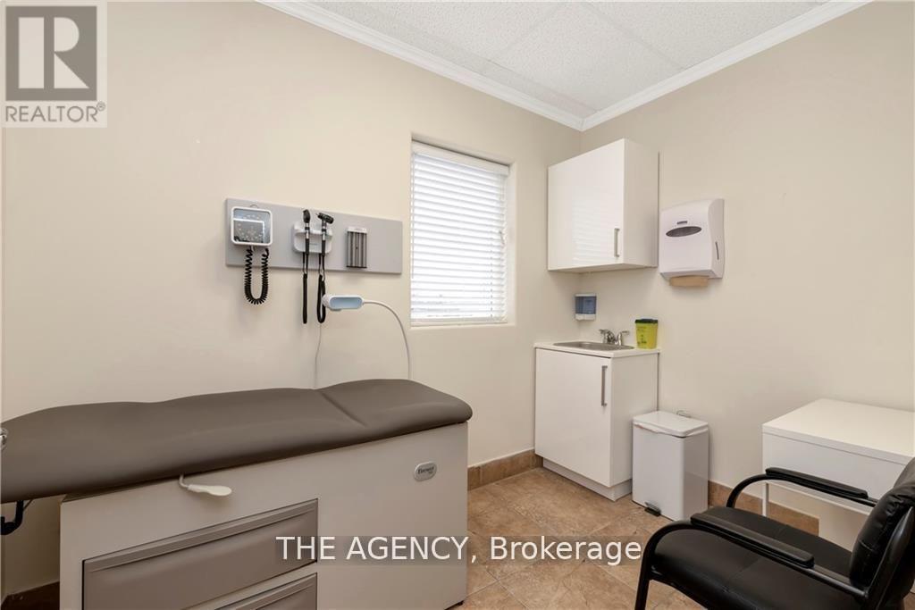 574 Upper James Street, Hamilton (Southam), Ontario  L9C 2Y6 - Photo 19 - X12874782