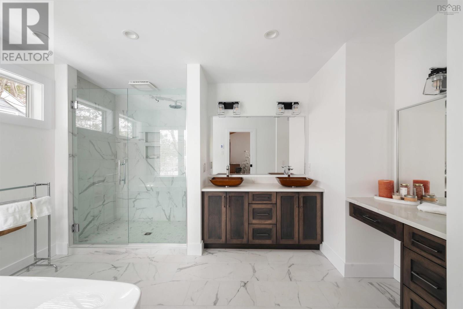 1160 Shore Drive, Bedford, Nova Scotia  B4A 2E5 - Photo 36 - 202604380