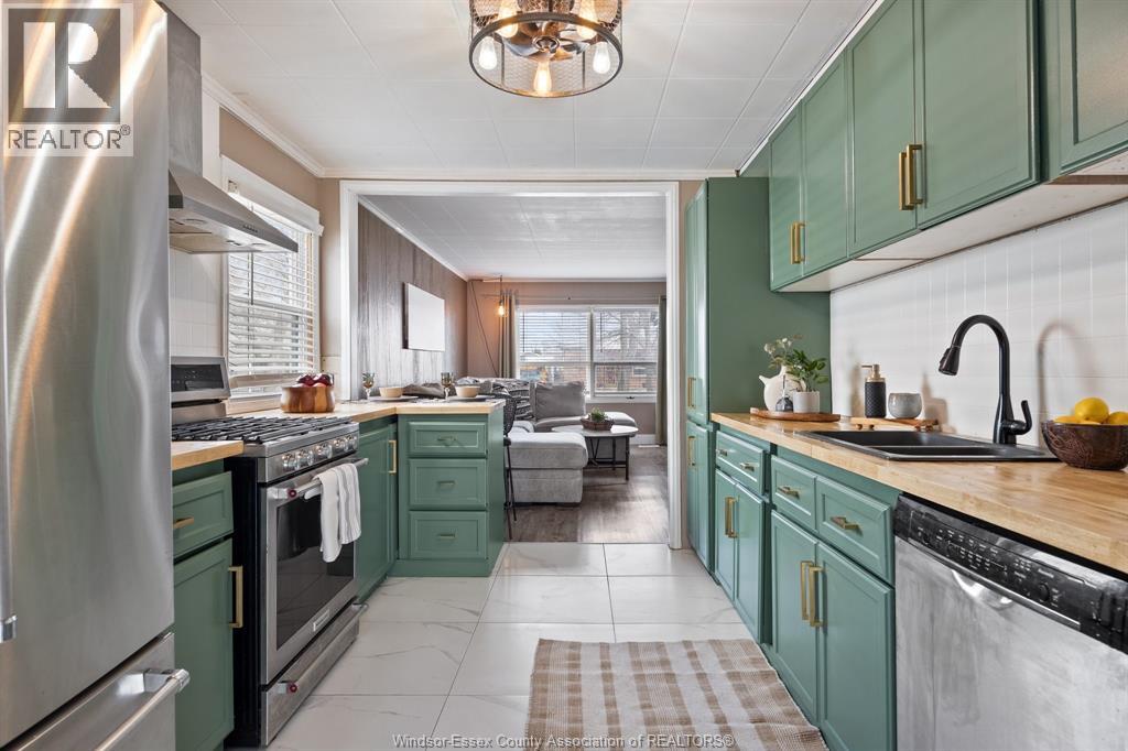 1753 Westcott, Windsor, Ontario  N8Y 4E1 - Photo 11 - 26005211