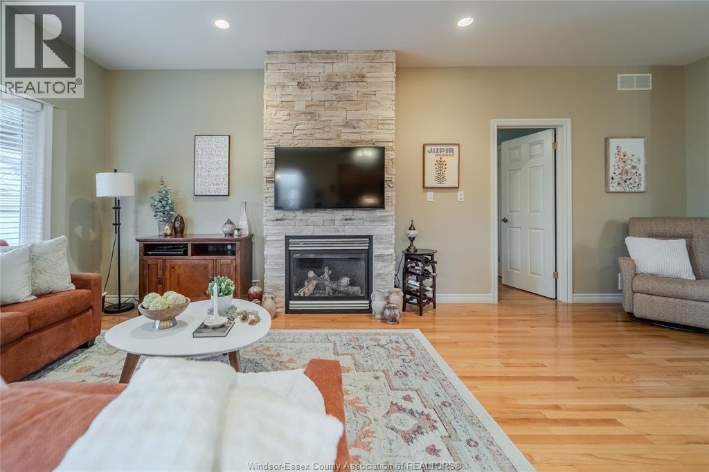 11896 Cobblestone Crescent, Windsor, Ontario  N8P 1T6 - Photo 11 - 26005162
