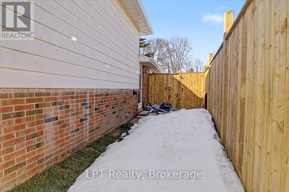 1281 Oxford Street, Oshawa, Ontario  L1J 3W5 - Photo 20 - E12870938