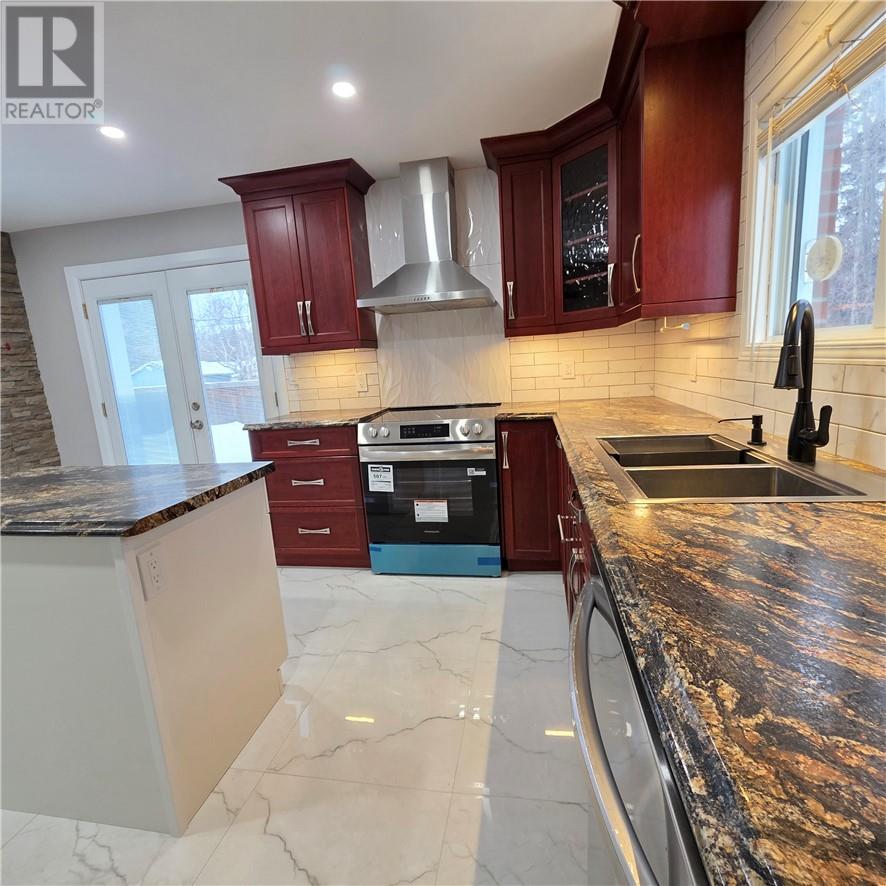 1807 Lamothe Street, Sudbury, Ontario  P3A 2J9 - Photo 3 - 2126774