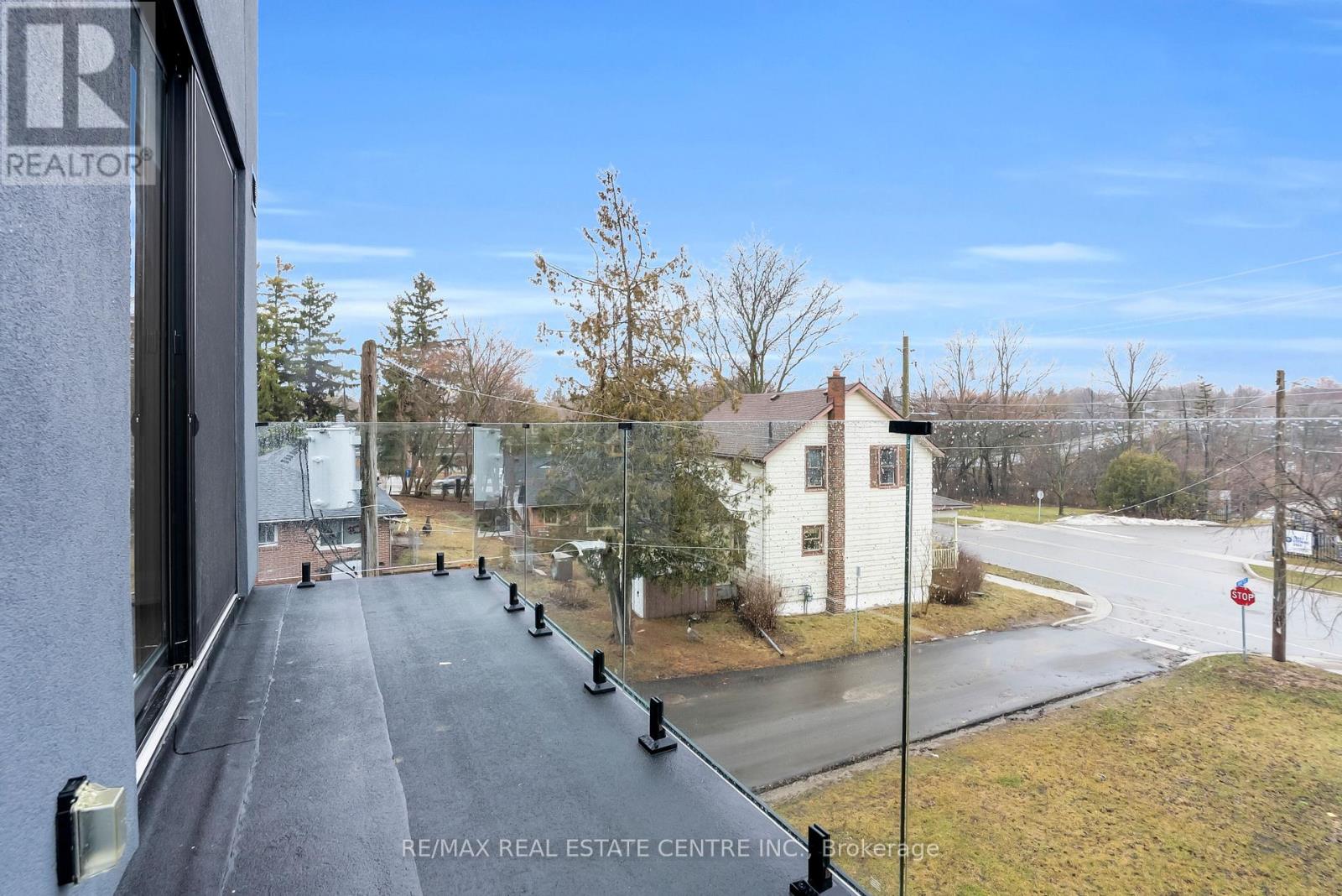 2 - 59 Charles Street, Newmarket (Central Newmarket), Ontario  L3Y 3V7 - Photo 49 - N12867456