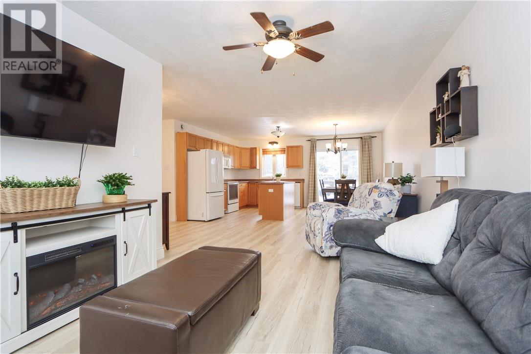 254 Leroux Street, Chelmsford, Ontario  P0M 1L0 - Photo 15 - 2126715