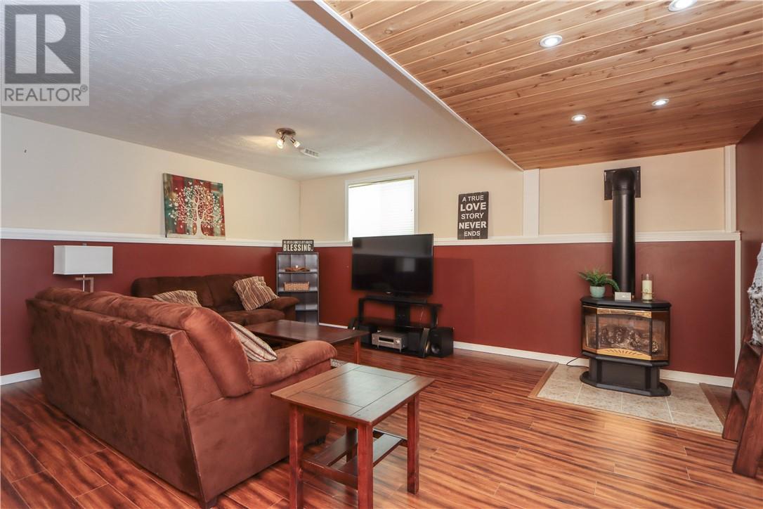 254 Leroux Street, Chelmsford, Ontario  P0M 1L0 - Photo 25 - 2126715