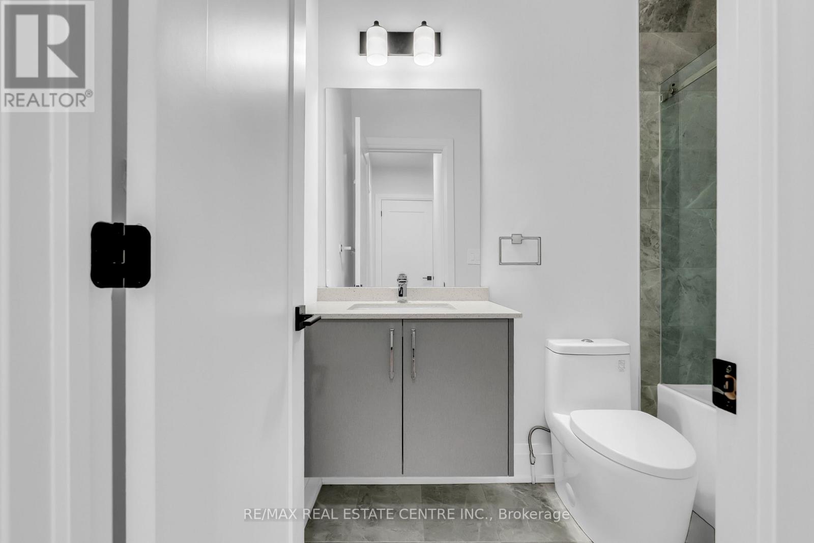 2 - 59 Charles Street, Newmarket (Central Newmarket), Ontario  L3Y 3V7 - Photo 42 - N12867456