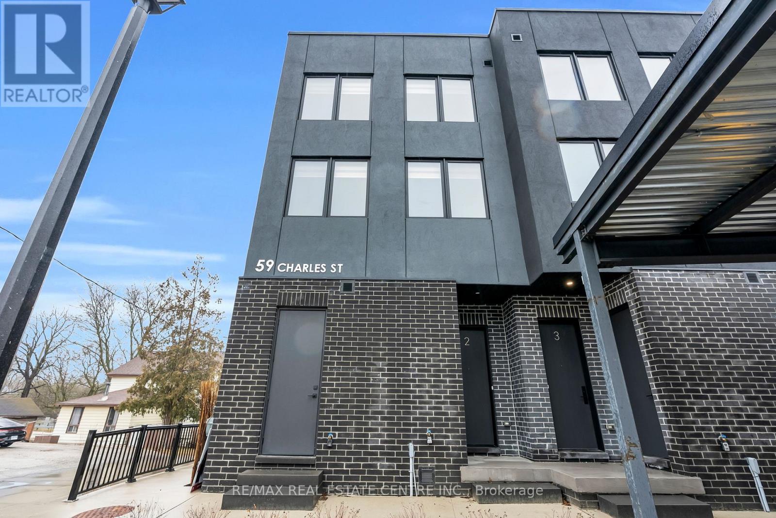 2 - 59 Charles Street, Newmarket (Central Newmarket), Ontario  L3Y 3V7 - Photo 6 - N12867456