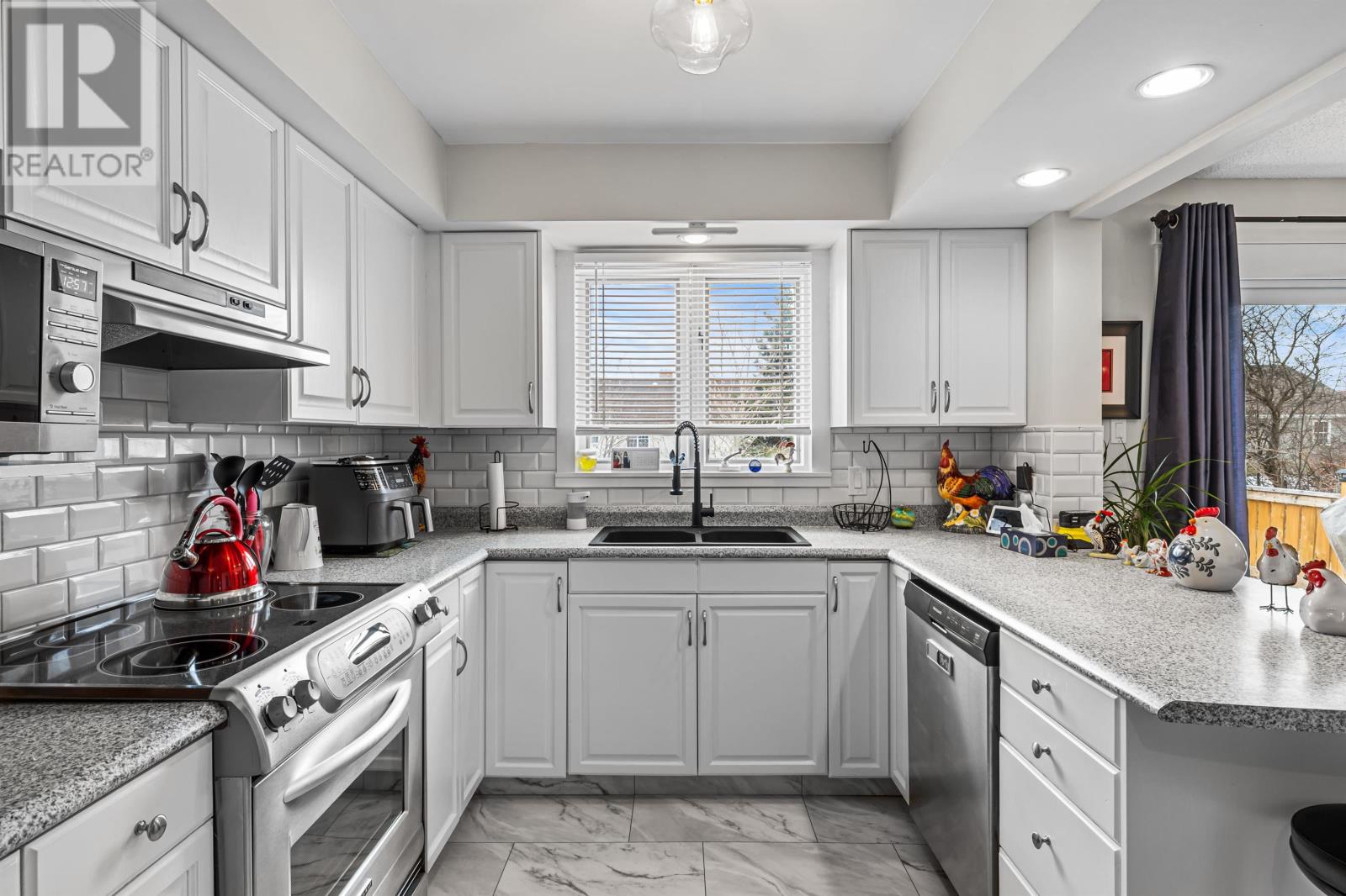 14 Laura Jean Crescent, Cornwall, Prince Edward Island  C0A 1H4 - Photo 8 - 202603738