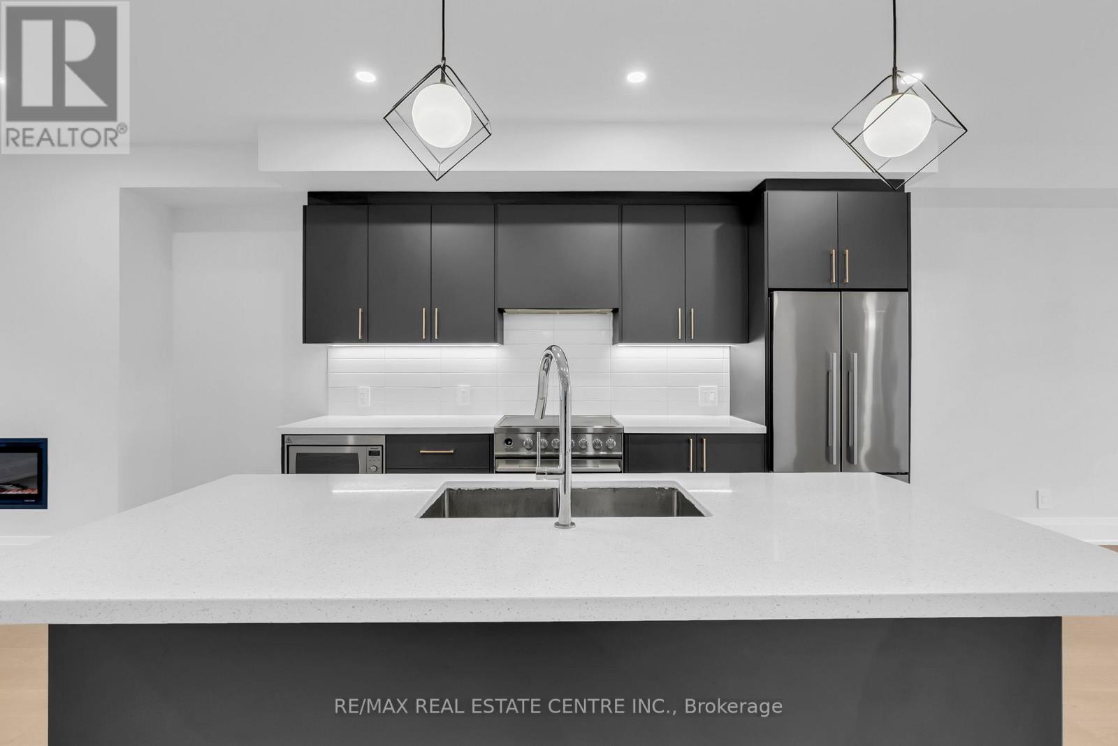 2 - 59 Charles Street, Newmarket (Central Newmarket), Ontario  L3Y 3V7 - Photo 18 - N12866748